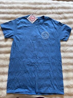 🐶 NEW WITH TAG Puppy Love blue tee, featuring adorable dog design on back! ☀️